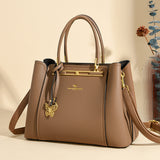 2025 popular autumn new light luxury handbag design sense large capacity messenger bag fashionable versatile multi compartment mother bag