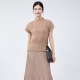 2025 short-sleeved t-shirt women's summer 2025 new loose solid color simple temperament commuter versatile top Popular style