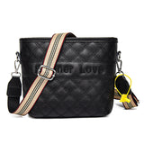 2025 messenger bag, new rhombus embroidery thread women's bag, large-capacity bucket bag, simple, fashionable and high-end shoulder bag.