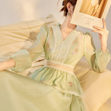 New Chinese spring and summer new high-end embroidered lace V-neck design top waist long skirt two-piece set female N3047