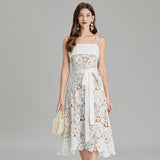 Real shot, high-quality water-soluble lace waist strap dress, large pendulum A-shaped skirt