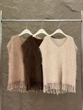 2025 popular autumn and winter temperament fringed loose vest V-neck sleeveless alpaca knitted sweater women 25040
