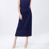 2025 Women's 2025 new skirt elastic waist loose temperament versatile medium and long one-step skirt pleated hip skirt