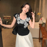 2025 summer new versatile round neck bottoming knitted sweater three-dimensional flower short-sleeved T-shirt women's top 25E05