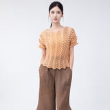 2025 Japanese  short-sleeved T-shirt women's clothing design sense niche new round neck loose solid color commuter versatile top summer
