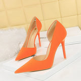 2025 1298-8  simple banquet high heels thin heel shallow mouth pointed side hollow retro lychee pattern high heel single shoes