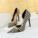 2025 8829-A1 Korean version high heel shallow mouth pointed side hollow cloth plaid pearl metal chain thousand bird grid single shoes