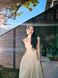 2025 Atmosphere knitted tube top dress women's high-end seaside vacation dress design temperament neck dress skirt