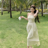 2025 Pure desire temperament tube top pleated high waist dress 2025 spring and summer Korean daughter wind salt seaside vacation skirt