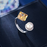 2025 Luxury Personality Creative Medieval Ring Women's Crystal Pearl Fashion Three-dimensional Adjustable Open Index Finger Ring Accessories