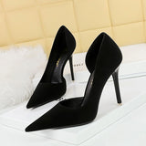 2025 1298-8  simple banquet high heels thin heel shallow mouth pointed side hollow retro lychee pattern high heel single shoes