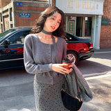 2025 Thirteen Lines popular Winter New V-Neck Wool Elegant Neck Knitted Sweater Versatile Sweater Women 25203