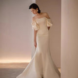 2025 light wedding dress  new bride retro shoulder white satin fishtail dress manufacturer wholesale supply