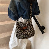 HULIANFU 2025 popular autumn and winter new fashion plush bag retro large capacity shoulder bag leopard print hair bag underarm messenger women's bag