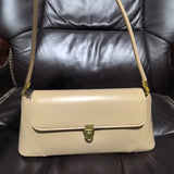 HULIANFU Bag women's niche design retro baguette underarm bag advanced sense popular new trendy single shoulder portable women's bag hand carry
