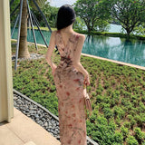 2025 retro oil painting rose print V-neck sleeveless dress women's 2025 summer high waist and thin coffee break dress