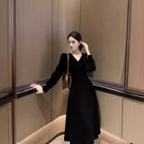 2025 temperament v-neck high-end velvet dress for women's autumn and winter new waist and thin medium and long black skirt