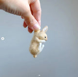 HULIANFU Non-finished  Pick Up Lovely Akita Dog Cat Panda Raccoon Rabbit Animal Wool Needle Felting Package material DIY Felted Kits