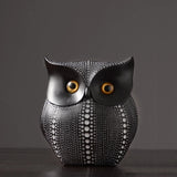 HULIANFU Nordic Style Owls Ornament Owl Resin Craft Lovely Bird Miniatures Figurines for Home Decor Living Room Bedroom Office Decoration