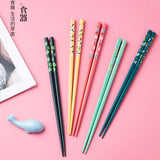 HULIANFU Reusable 5 Pair Set Handmade Bamboo Japanese Natural Wood Chopsticks Sushi Food Cat Flower Multi color Wooden Chop sticks