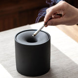 HULIANFU Stoneware ashtray with lid living room coffee table decoration Anti-ash portable ashtray Home Hotel Office Supplies/Gifts