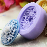 HULIANFU New Rosettes Soap Silicone Mold Cake Decoration Chocolate Baking Mold Tool Romantic Aromatherapy Soap SQ0063