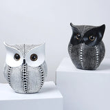 HULIANFU Nordic Style Owls Ornament Owl Resin Craft Lovely Bird Miniatures Figurines for Home Decor Living Room Bedroom Office Decoration