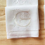 HULIANFU Letters Embroidery  Table Napkin  White Wedding Party Holiday  Decorative  Towel  Rectangular  Hand Towels
