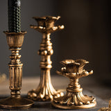 HULIANFU Retro Candlestick Resin Candle Holder Sconce Nostalgic Antique French Candle Stick Rack Accessories Home Decor Photography Props