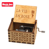 HULIANFU New Attack On Titan Queen Music Box Antique Carved Wooden Hand Cranks Power Game Crossing Rainbow Christmas Birthday Gifts