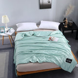 HULIANFU Luxury Emulation Silk Quilted Quilt Queen High End Spring Summer Satin Quilts Mechanical Wash Soft Comfortable Thin Comforter