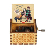 HULIANFU New Attack On Titan Queen Music Box Antique Carved Wooden Hand Cranks Power Game Crossing Rainbow Christmas Birthday Gifts