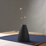 HULIANFU New Black Ceramic Small Vase Home Decoration Crafts Tabletop Ornament Simplicity Japanese-style Decoration