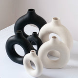 HULIANFU VILEAD Black Circular Hollow Ceramic Vase Donuts Nordic Flower Pot Home Decoration Accessories Office Living Room Interior Decor