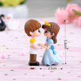HULIANFU Mini Couple Figures Grandma Grandpa Sweety Lovers Couple Ornament For Fairy Garden Figurines Miniature Home Decoration
